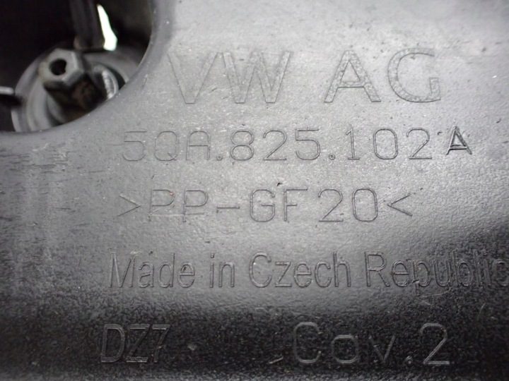 ЗАЩИТА ДНИЩА ПРАВАЯ 5QA825102A VW TOURAN II III 5T 22 г., фото 3