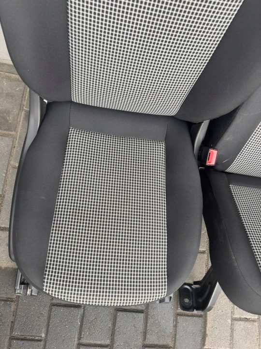 Twingo III GT диван сиденья задние подголовник кожа полукожа, фото 5