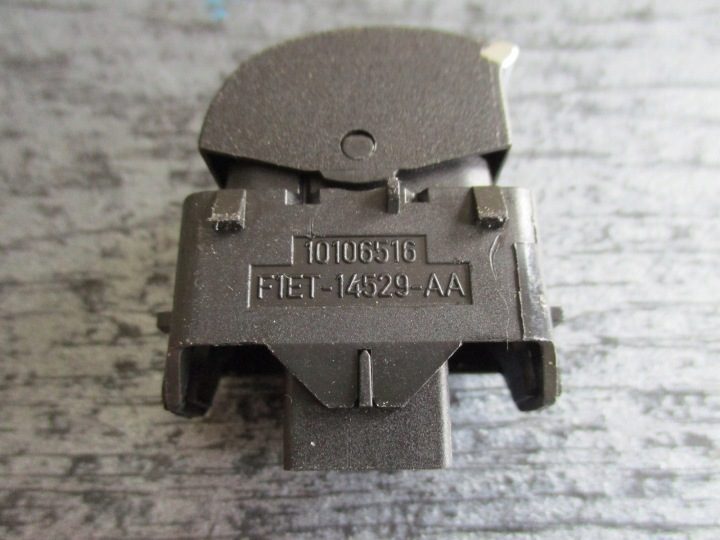 Блок кнопок стеклоподъемников Ford Kuga F1ET-14529-AA, фото 4