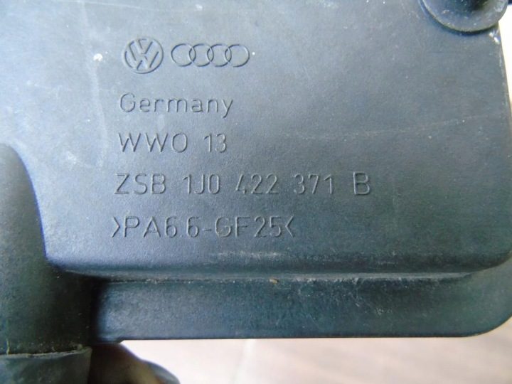БАЧОК ГИДРОУСИЛИТЕЛЯ GOLF IV 97-03 + ШЛАНГ, фото 3