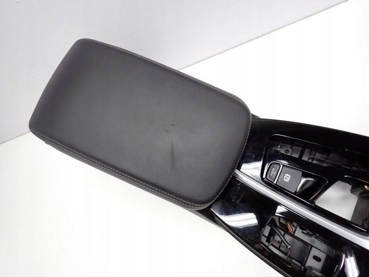 ТОННЕЛЬ ПОДЛОКОТНИК ПАНЕЛЬ РАМКА РУЧНАЯ USB ЕВРОПА 6818594 BMW X3 G01 21 г., фото 5