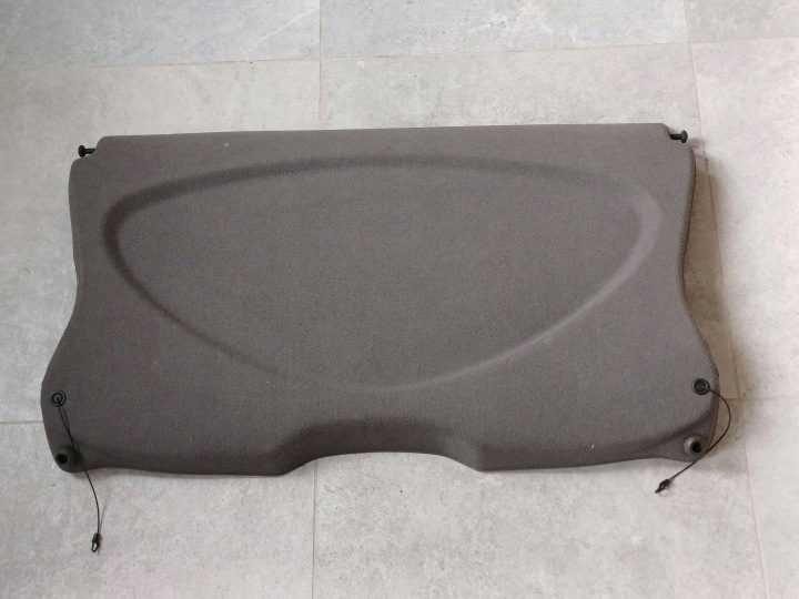 ПОЛКА БАГАЖНИКА ЗАДНЯЯ FORD FOCUS MK1 ХЭТЧБЕК 5D NR27, фото 1