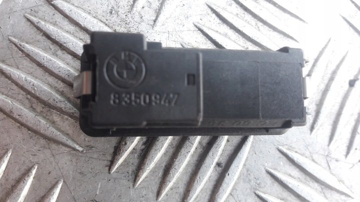 BMW E39 ПЕРЕКЛЮЧАТЕЛЬ АВАРИЙНЫЙ 8350947, фото 4