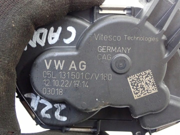 КЛАПАН EGR ВЫХЛОПНЫХ ГАЗОВ 05L131501C VW CADDY V 2K 2K7 2.0 TDI DTR 22 г., фото 4