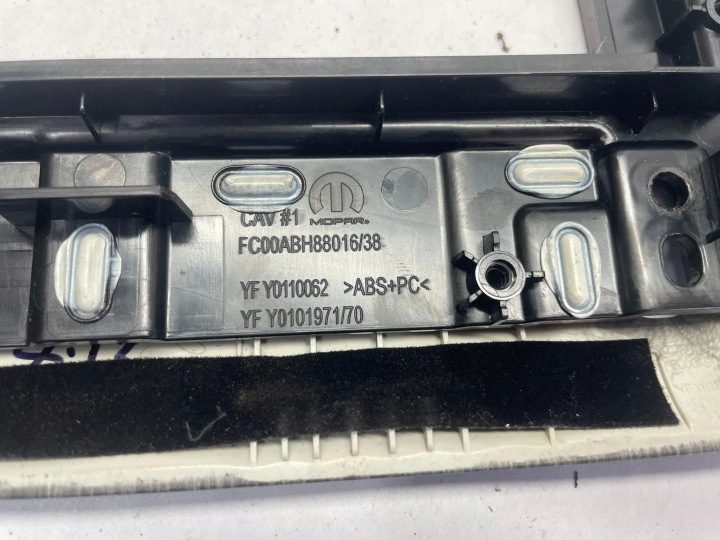 JEEP GRAND WAGONEER ЭЛЕМЕНТ ЦЕНТРАЛЬНОЙ КОНСОЛИ 2022 FC00ABH88016, фото 13