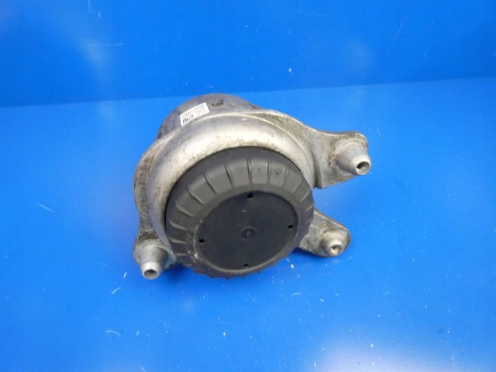 Mercedes-Benz OE А 213 240 0500 Опора двигателя, фото 2
