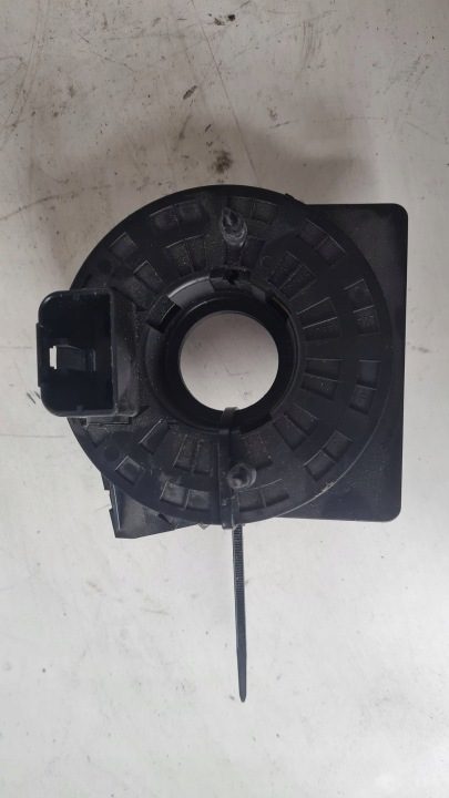 Шлейф / Кольцо ślizgowy Airbag SKODA PRAKTIK ROOMSTER 23425468 Европа, фото 1