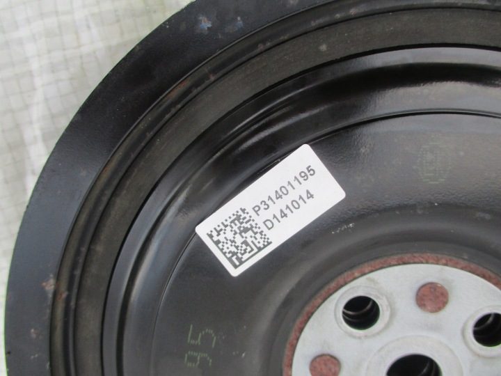 ШКИВ VOLVO 2.0D D3 D4 D5 S80 S40 II S60 II XC40 XC60 XC90 V90 S90, фото 4