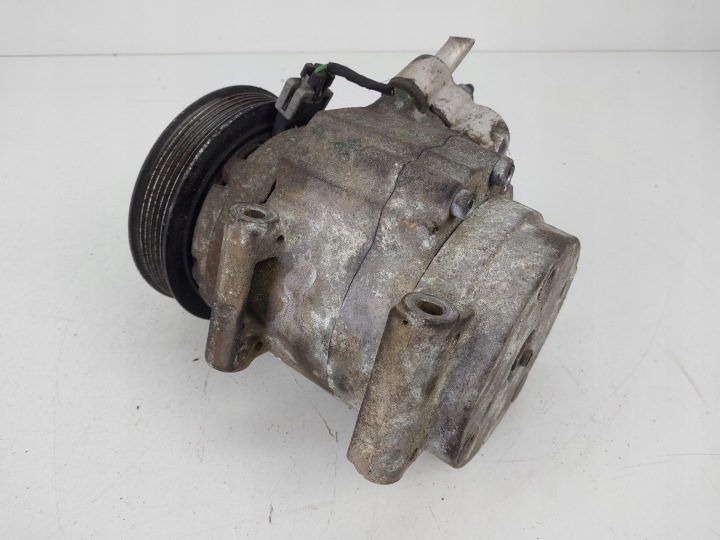 Компрессор кондиционера 6711303011 749004 Ssangyong Korando III 2.0 E-XDI, фото 3