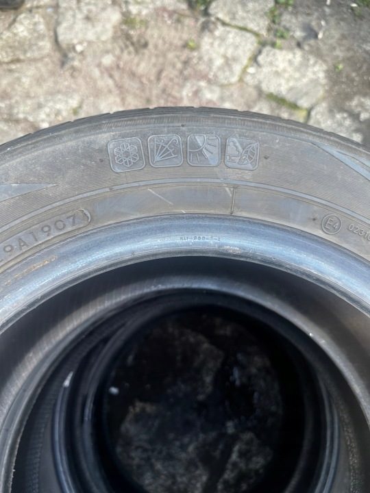 Шина всесезонная Toyo Vario-V2 185/65R14 86 т, фото 3