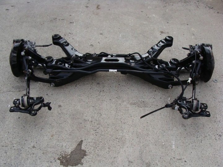 ПОДВЕСКА ЗАДНЯЯ В СБОРЕ FIAT CROMA OPEL VECTRA C SAAB 9-3 НЕ MALOWANE, фото 1