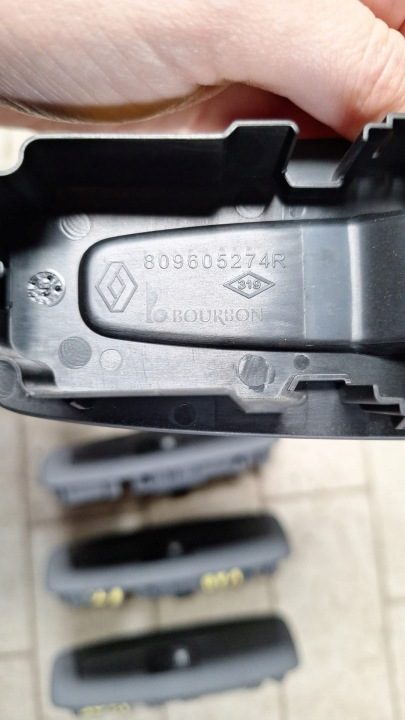ПАНЕЛЬ БЛОК КНОПОК СТЕКЛОПОДЪЕМНИКОВ RENAULT SCENIC IV KADJAR 809605274R, фото 2