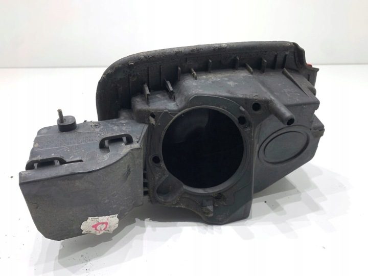 Лючок горловины бензобака Mercedes Citan 8200499049 минивэн 12-21 Feuerrot, фото 3