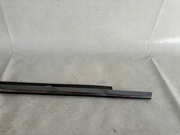 Уплотнитель уплотнительный с listwą ozdobną c 8V5853764C2ZZ OE, фото 3