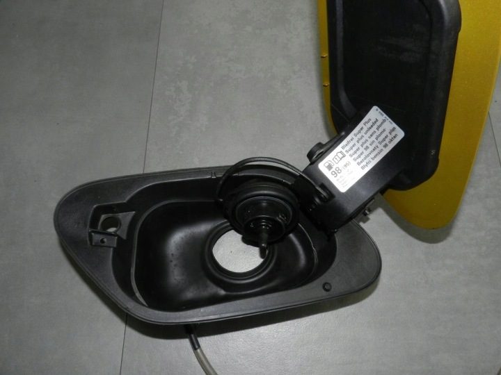 VW Golf VII 7 лючок бензобака LR1X 5G0809857, фото 6