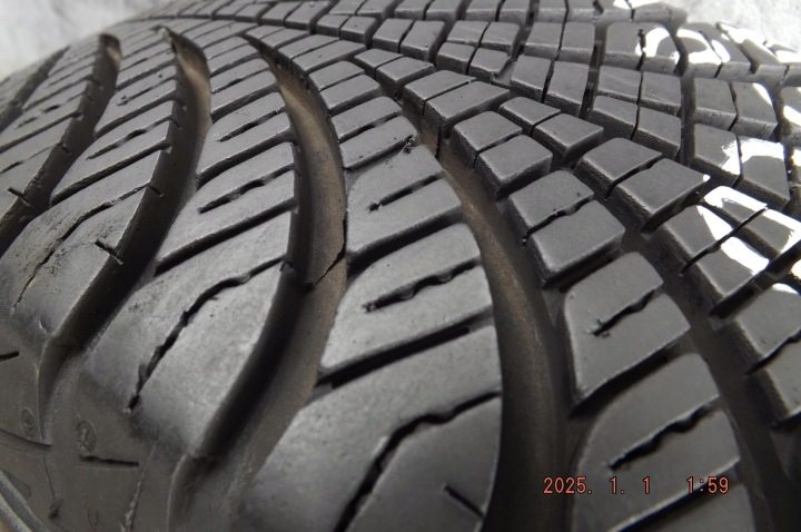 Шина всесезонная Goodyear Vector 4Seasons Gen-2 165/70R14 81 т сцепление на снегу (3PMSF), фото 3