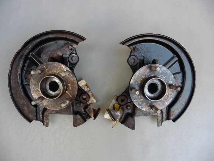 Поворотный кулак со ступицей левый передний Ford B-MAX 1,0 EC0BOOST 12-17R, фото 1