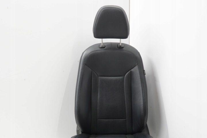 Hyundai I40 универсал сиденья диван обшивки с подогревом вентилируемые, фото 7