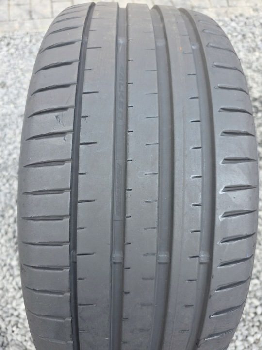 Шина летняя Falken Azenis FK520 235/45R17 97 Y защита диска, усилитель (XL), фото 1