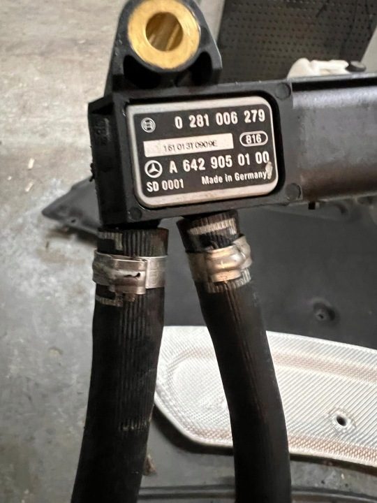 Датчик давления выхлопных газов DPF OE Mercedes W212 2.2 CDI OM651 A6429050100, фото 1
