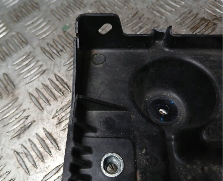 Площадка аккумулятора Suzuki Swift MK8 17- 1.0, фото 3