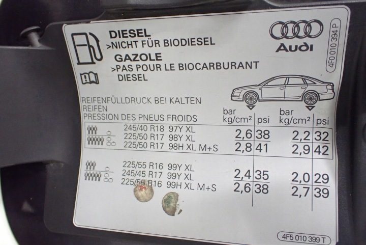 Лючок горловины бензобака резиновый личинка Audi A6 C6 европа 4F0010394P 4F5010399T, фото 5