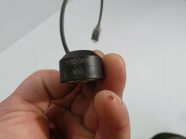 Kia OE 39250-04110 датчик детонации, фото 3
