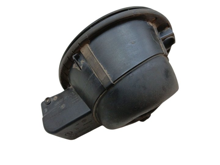 Лючок горловины бензобака Volkswagen Polo V 6R (2009-2014) код краски L041, фото 7