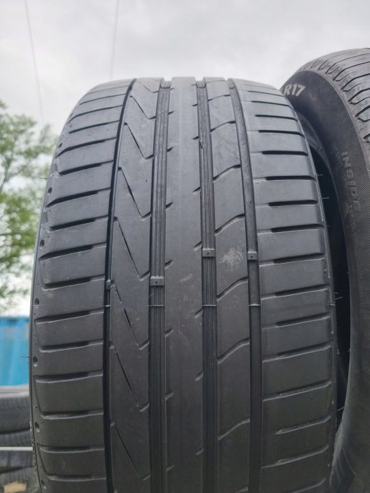 Шина летняя Hankook Ventus S1 evo2 K117 225/40R18 92 Y защита диска, усилитель (XL), фото 1