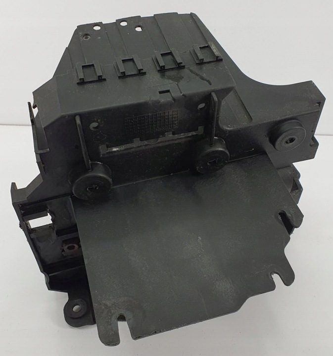 Площадка аккумулятора Rover 25 YJC100890, фото 4