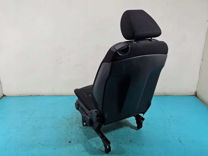 Сидящая слева водная MERCEDES W169 3D 3-дверный, фото 7