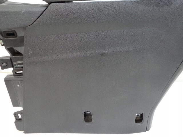 PEUGEOT 5008 II ЦЕНТРАЛЬНЫЙ ТОННЕЛЬ ПОДЛОКОТНИК РОЗЕТКА 230 В, фото 2