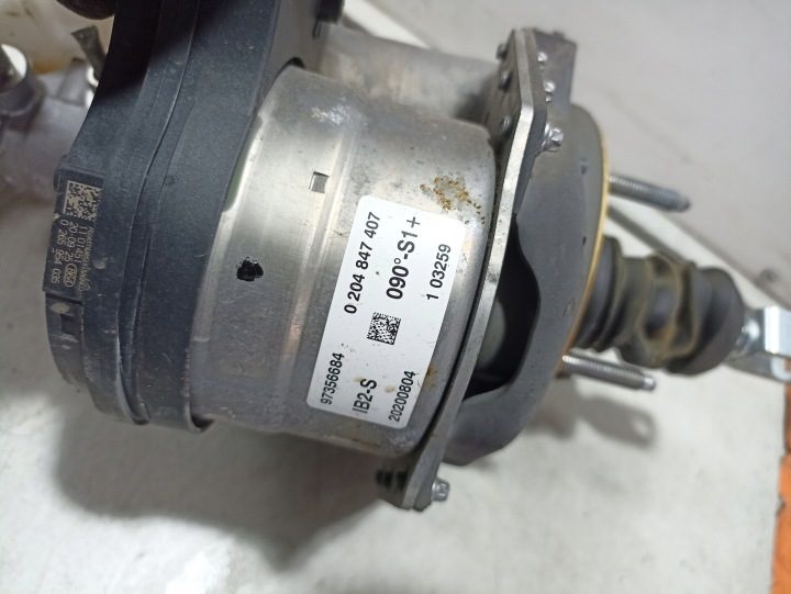 Tesla Model 3 вакуумный усилитель главный тормозной цилиндр 1044672-00-E, фото 3