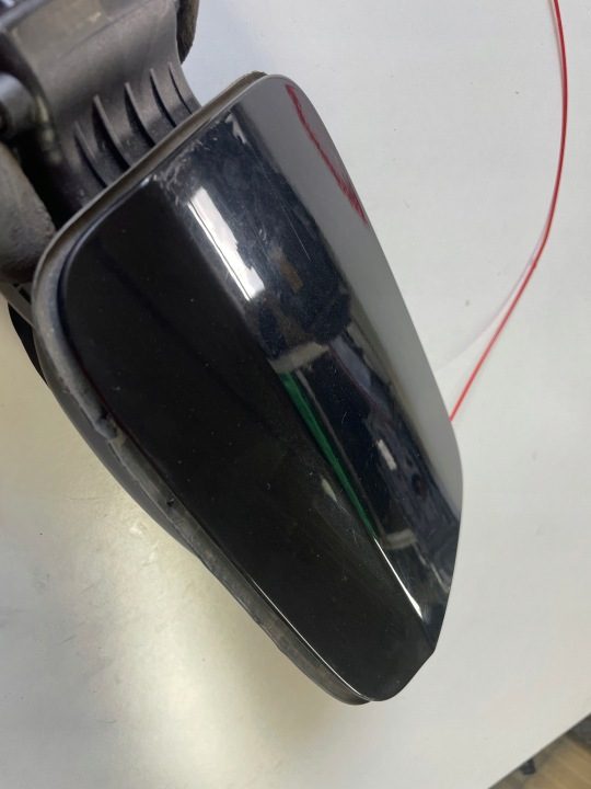 Лючок защита горловины бензобака привод LZ9Y Audi Q3 I 8U 4L0862153D, фото 2