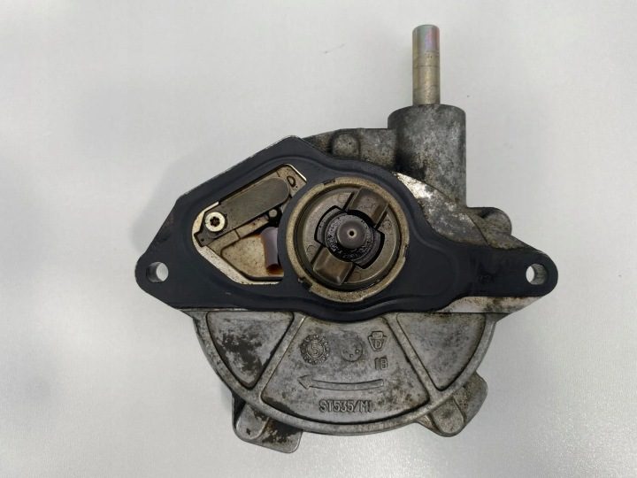 НАСОС ВАКУУМНЫЙ MERCEDES W203 1.8 K A2712301165, фото 3