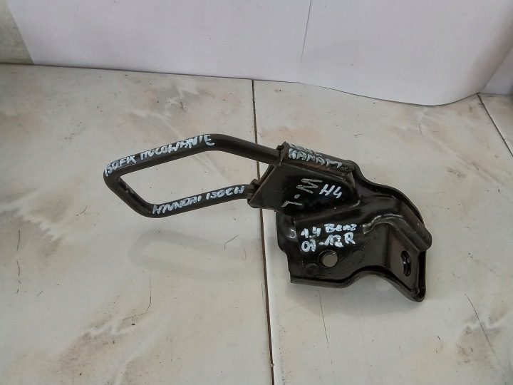 ISOFIX КРОНШТЕЙН ДИВАНА ЛЕВЫЙ HYUNDAI I30 CW 07-12R 1.4benz ((H4)), фото 1