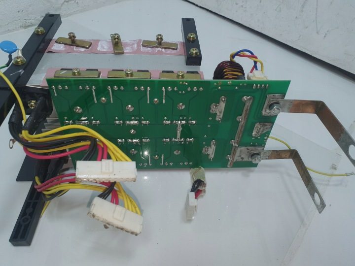 Сварочный инвертор NUTOOL NTW200INV в КЕЙСЕ 7000W, фото 1