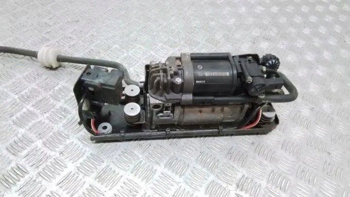 Компрессор пневмоподвески BMW 5 (F10) 6794465 2013, фото 1