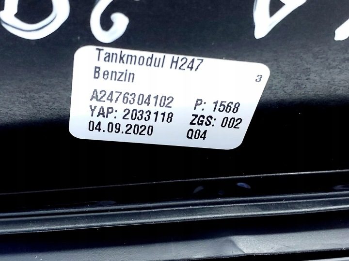 Лючок топливного бака Mercedes-Benz GLA (H247) A2476304102 33140039 1.3L, фото 3