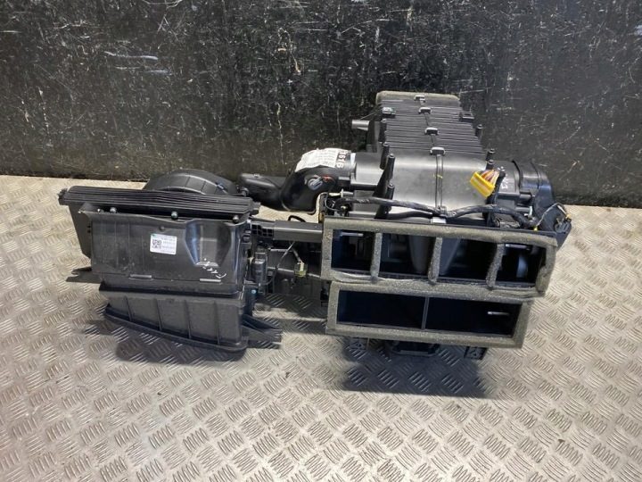Корпус вентилятора Tesla Model X 2019 111613300B, фото 1
