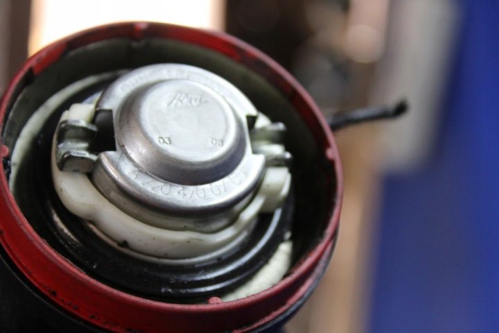 КРЫШКА ГОРЛОВИНЫ БЕНЗОБАКА MERCEDES W219 A2204700705, фото 4