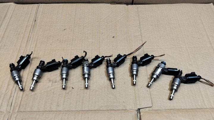 Форсунка Audi A8 D3 Q7 4L S5 S4 4.2 FSI 079906036C, фото 1