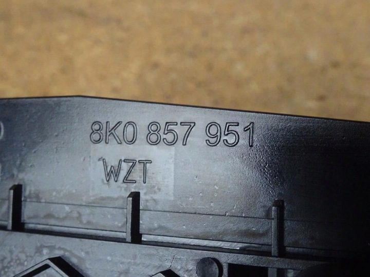 AUDI S5 A5 8T A4 B8 8K ПЕПЕЛЬНИЦА БАРДАЧОК 8K0857951, фото 8