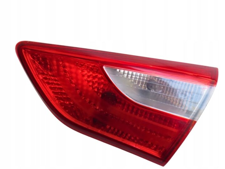 Фонарь задний правый в крышку багажника Hyundai I30 II хэтчбек 5 дв. 11-17R, фото 1