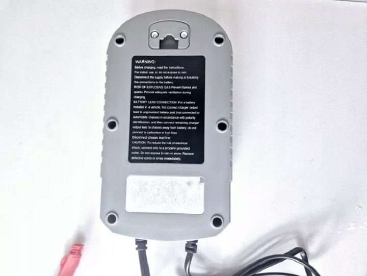 Зарядное устройство для аккумуляторов Auchan 12V 8A, фото 6