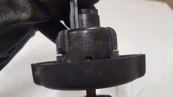 Крышка горловины бензобака Citroen C5 4256500, фото 6