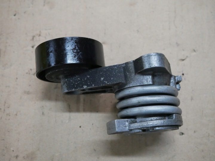 BMW E90 E60 E70 E83 E85 E87 E91 E92 E93 N52 N53 НАТЯЖИТЕЛЬ РЕМНЯ 7530314, фото 3