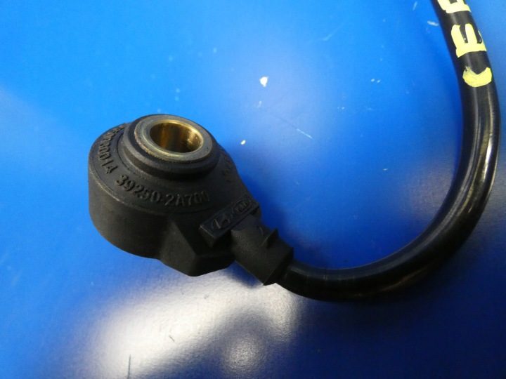 Kia OE 39250-2A700 датчик детонации, фото 2