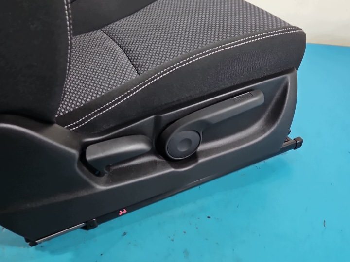 СИДЕНЬЕ ПРАВОЕ ПЕРЕДНЕЕ ПАССАЖИРА SUZUKI VITARA II 15- 5D ЕВРОПА, фото 5