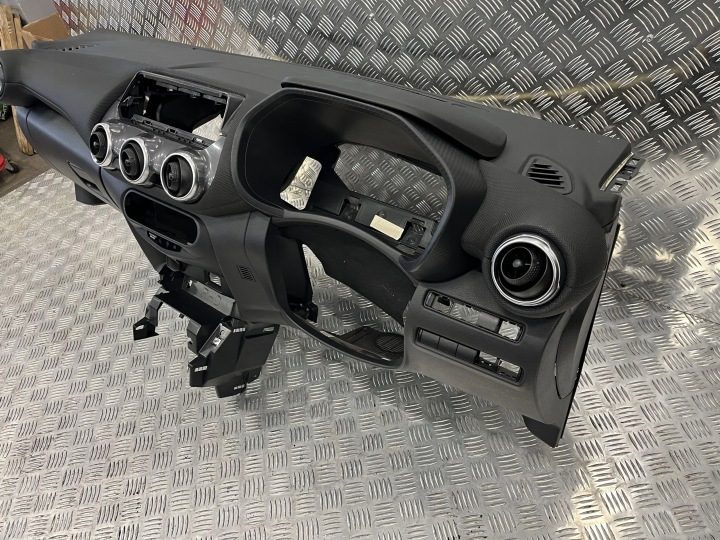 Торпедо консоль Nissan Juke II F16 19- UK, фото 3